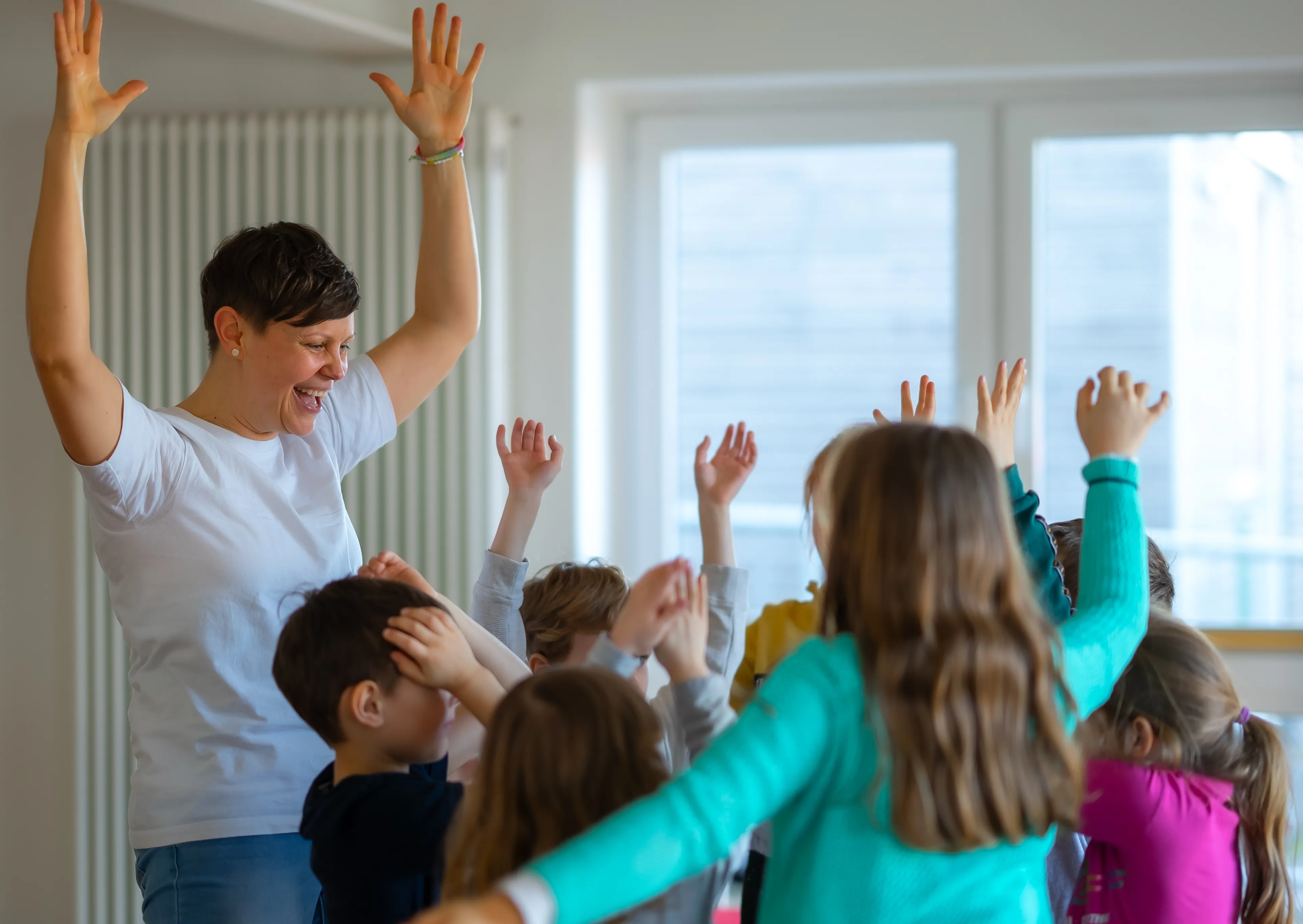 Sonia Anna Siwek unterrichtet Studierende